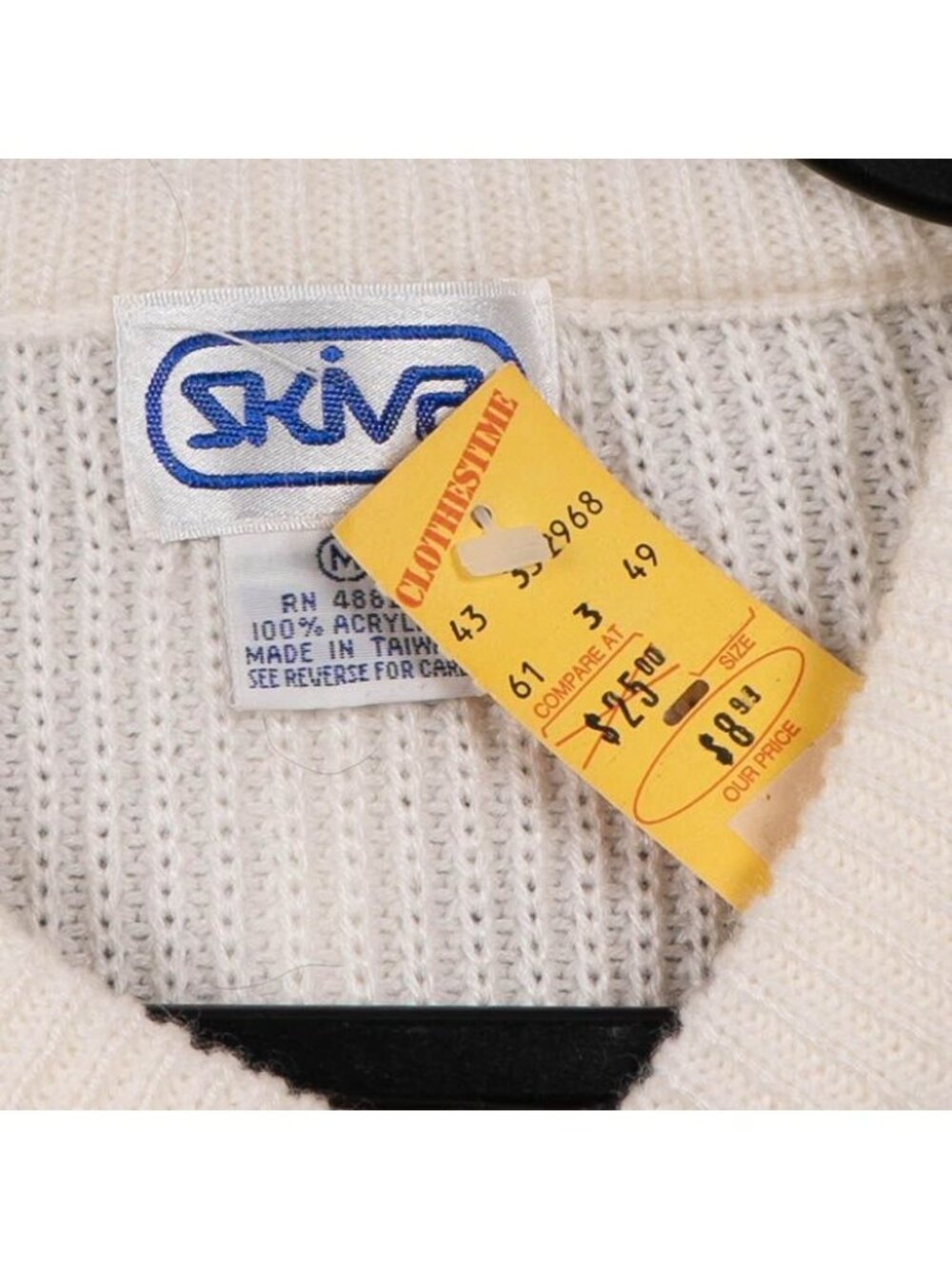 Skiva VTG Crewneck Sweater M Off White Cream 90s Knit Acrylic Raglan Preppy Cozy - Picture 5 of 7
